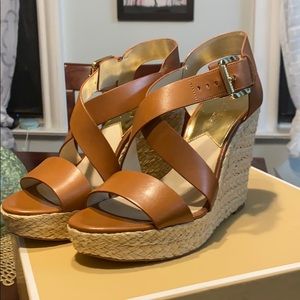 BRAND NEW Michael Kors Giovanna Wedge